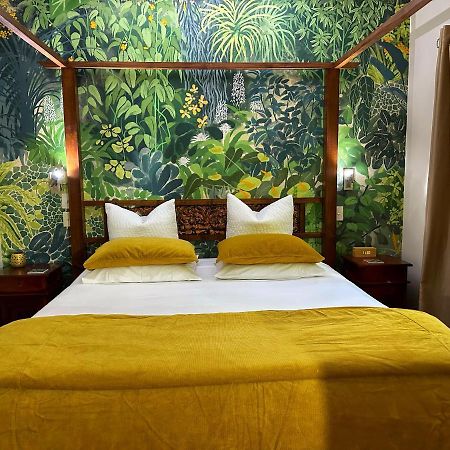 Crater Lakes Rainforest Cottages Юнгаберра Экстерьер фото