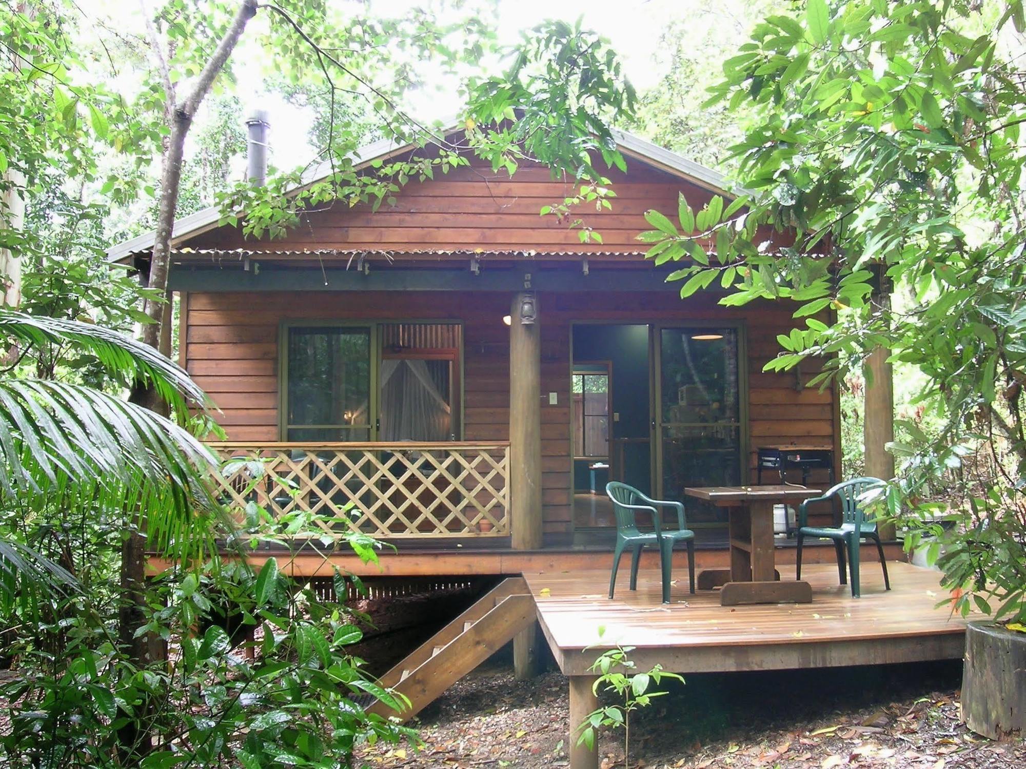 Crater Lakes Rainforest Cottages Юнгаберра Экстерьер фото