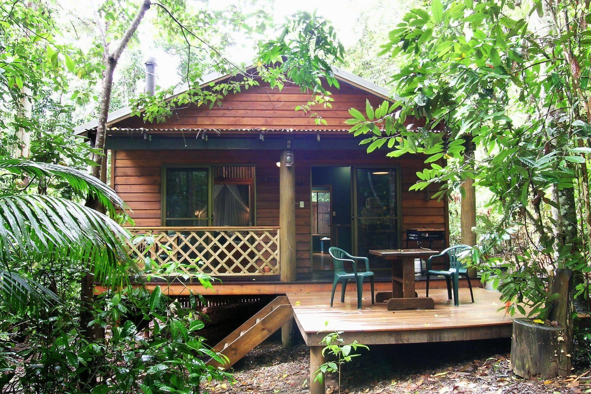 Crater Lakes Rainforest Cottages Юнгаберра Экстерьер фото